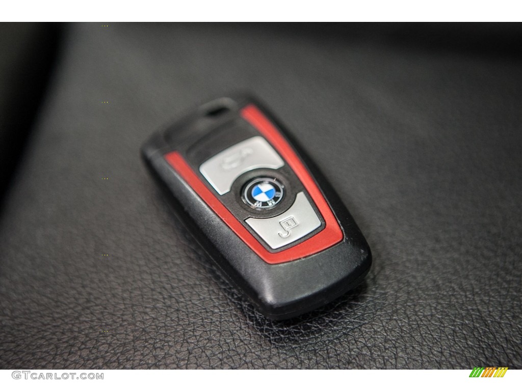 2013 BMW 3 Series 328i xDrive Sedan Keys Photos