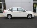 2009 White Suede Ford Focus SE Sedan  photo #2