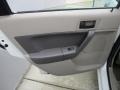 2009 White Suede Ford Focus SE Sedan  photo #21