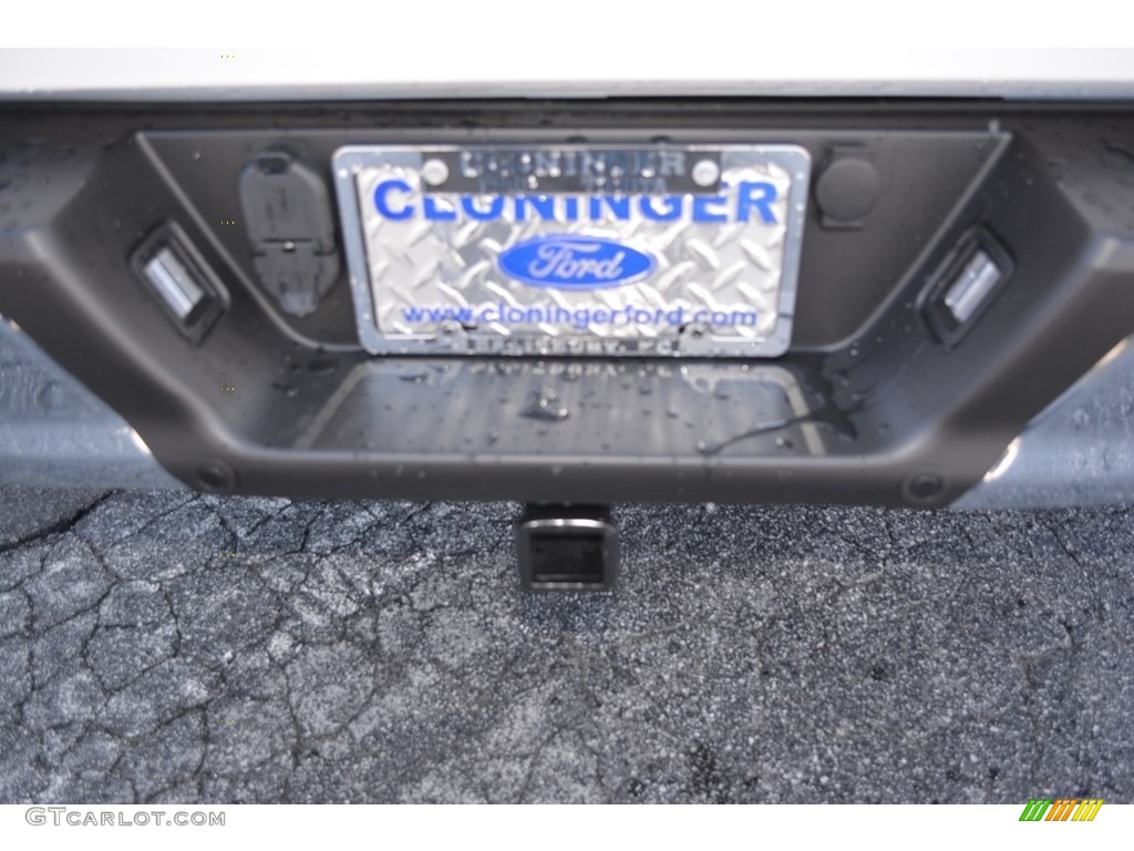 2016 F150 Lariat SuperCrew 4x4 - Oxford White / Medium Light Camel photo #11