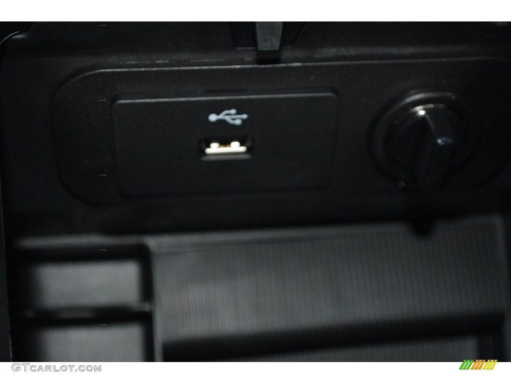 2016 Mustang EcoBoost Coupe - Ingot Silver Metallic / Ebony photo #11