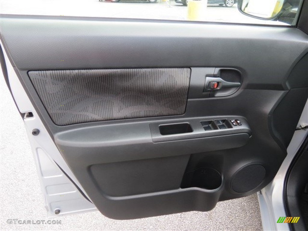 2013 xB  - Classic Silver Metallic / Dark Gray photo #9
