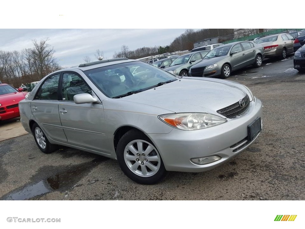 2003 Camry XLE - Lunar Mist Metallic / Stone photo #1