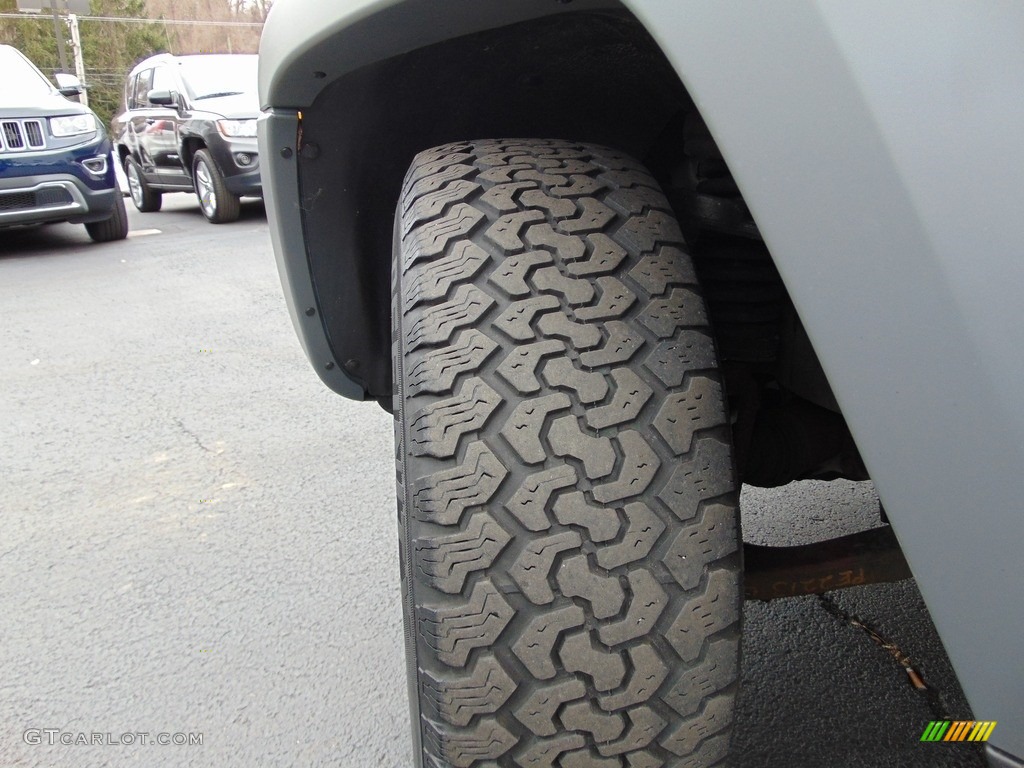 2005 Liberty Sport 4x4 - Black Clearcoat / Medium Slate Gray photo #13