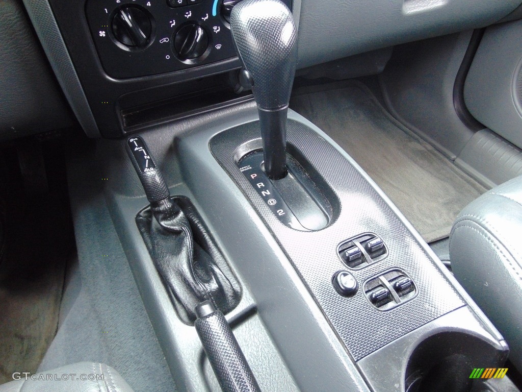 2005 Liberty Sport 4x4 - Black Clearcoat / Medium Slate Gray photo #27