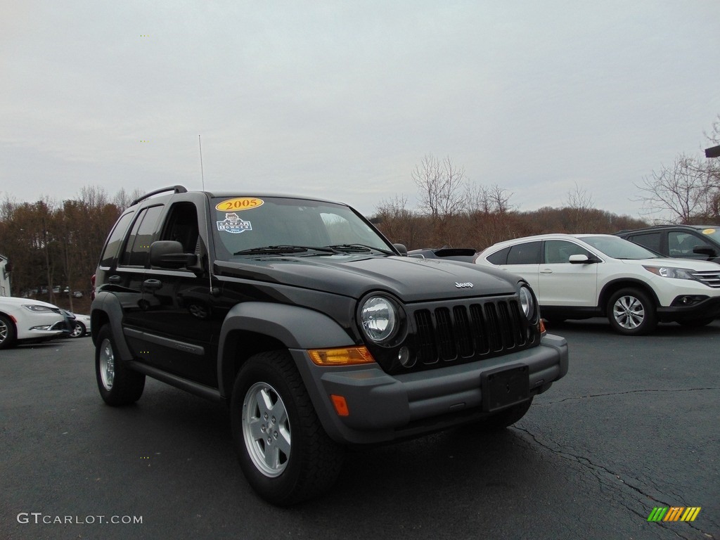 2005 Liberty Sport 4x4 - Black Clearcoat / Medium Slate Gray photo #30