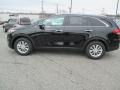 Ebony Black - Sorento LX Photo No. 6