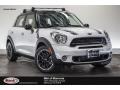 Light White - Countryman Cooper S Photo No. 1