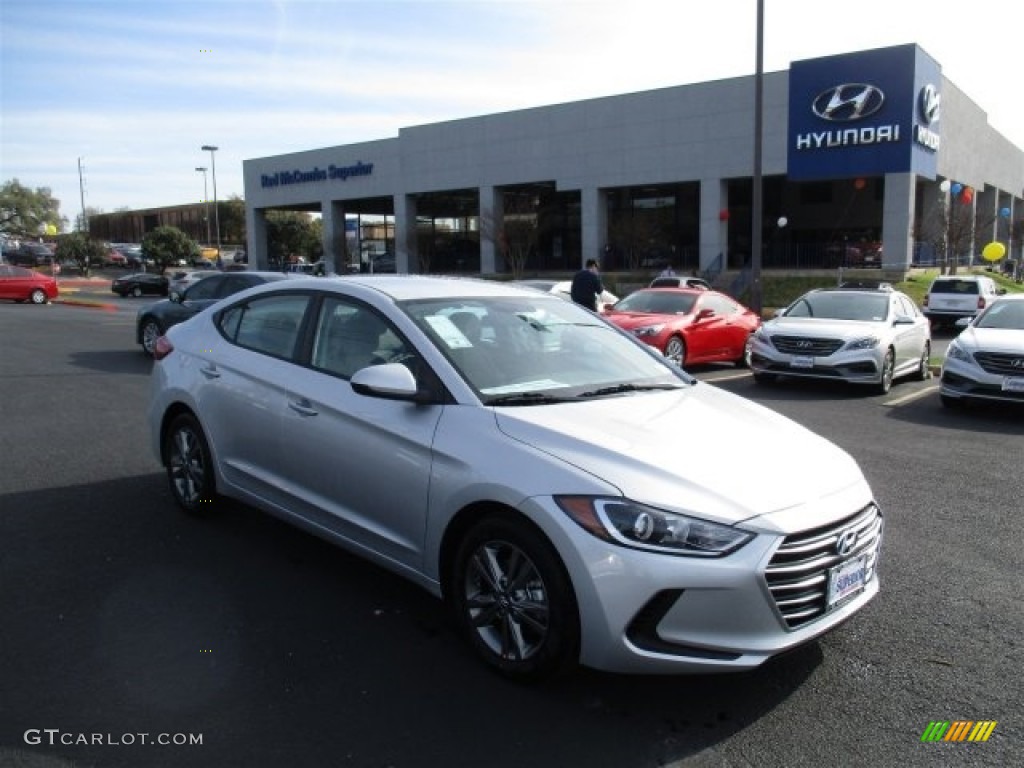 2017 Silver Hyundai Elantra Se 111324628 Gtcarlot Com