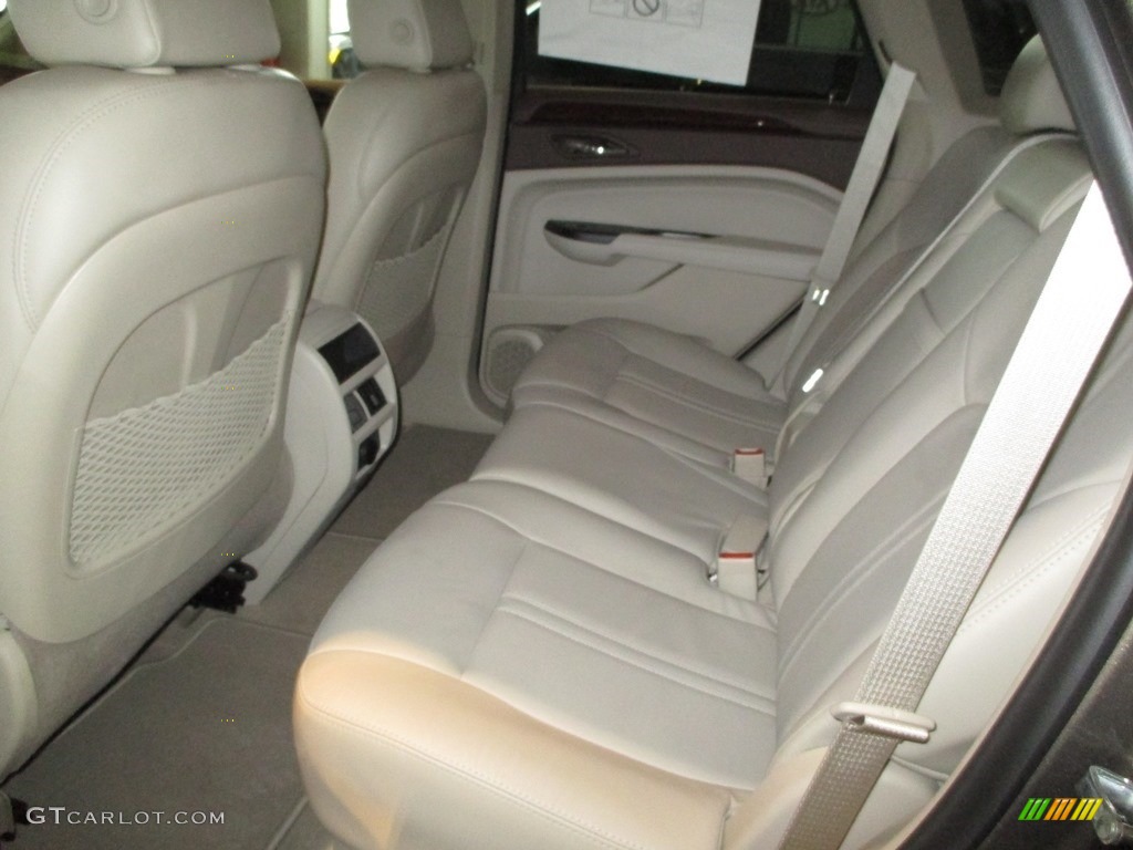 2016 Cadillac SRX Performance AWD Rear Seat Photo #111331284