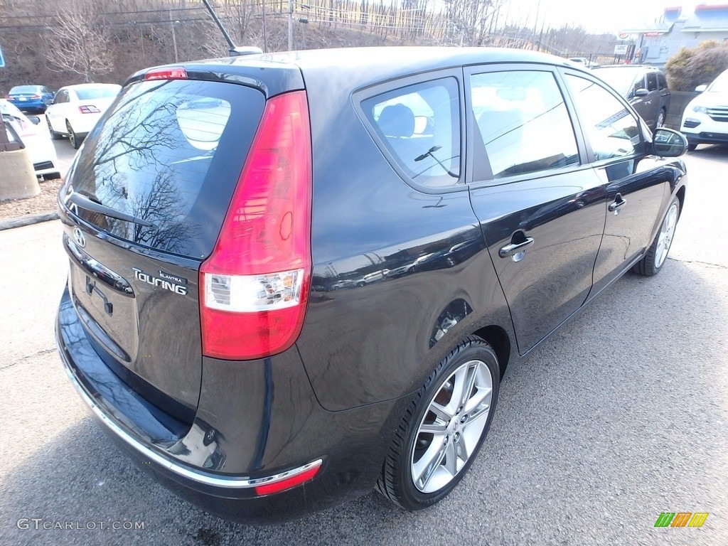 2009 Elantra Touring - Black Pearl / Black photo #5