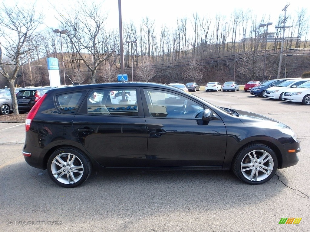 2009 Elantra Touring - Black Pearl / Black photo #6