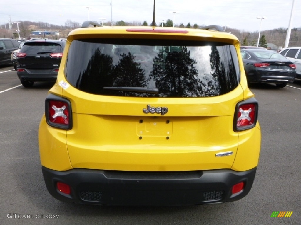 2016 Renegade Latitude - Solar Yellow / Black photo #5