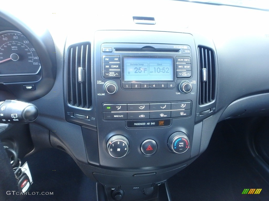 2009 Elantra Touring - Black Pearl / Black photo #23