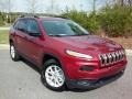 Deep Cherry Red Crystal Pearl - Cherokee Sport 4x4 Photo No. 4