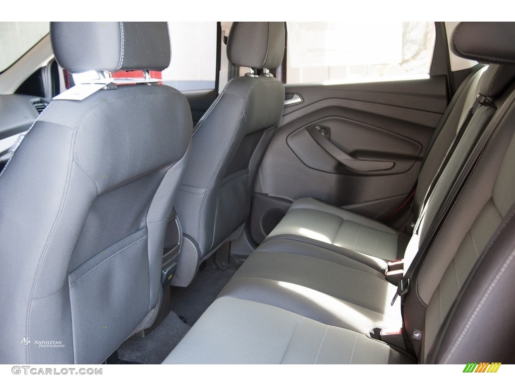 2016 Escape SE 4WD - Ruby Red Metallic / Charcoal Black photo #9