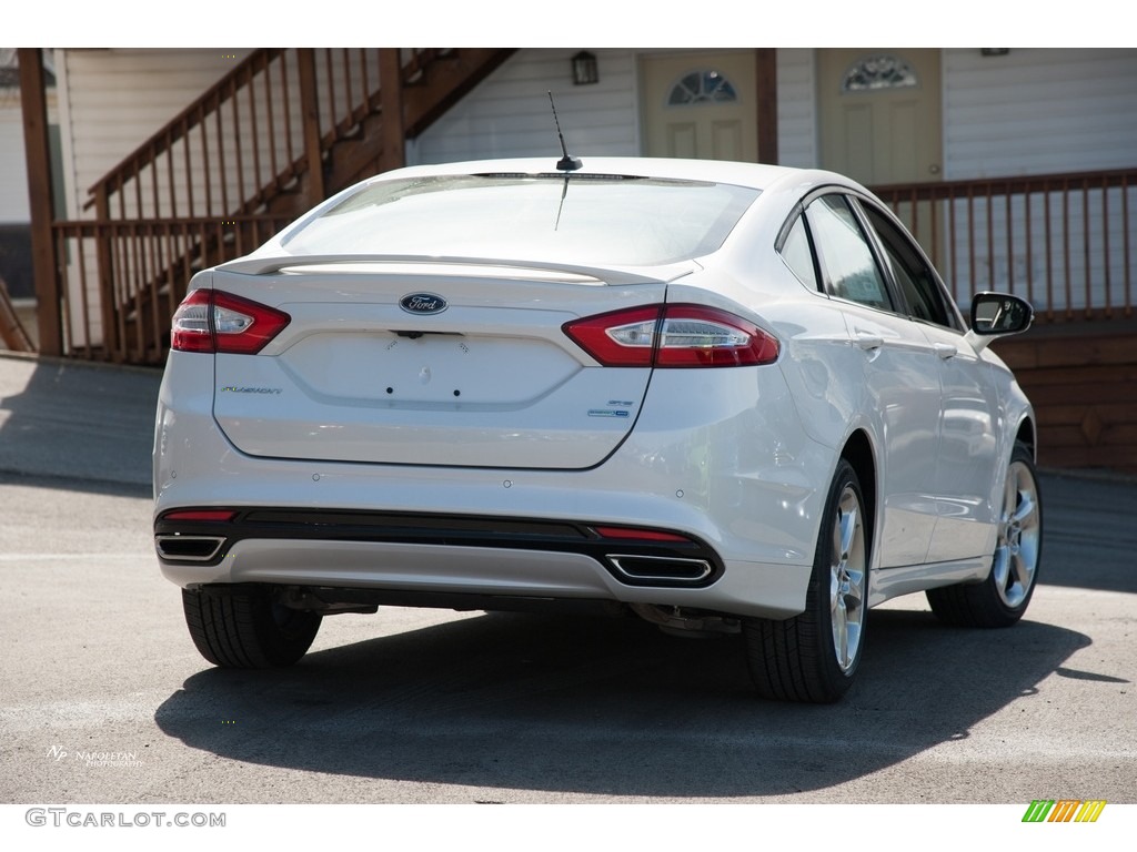 2016 Fusion SE AWD - White Platinum Tri-Coat Metallic / Charcoal Black photo #3