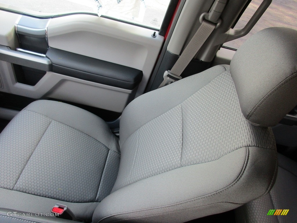 2016 F150 XLT SuperCrew 4x4 - Ruby Red / Medium Earth Gray photo #26