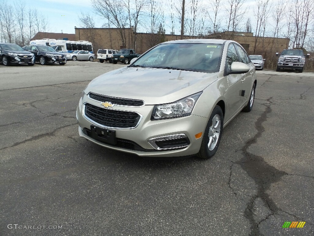 2016 Cruze Limited LT - Champagne Silver Metallic / Jet Black photo #1