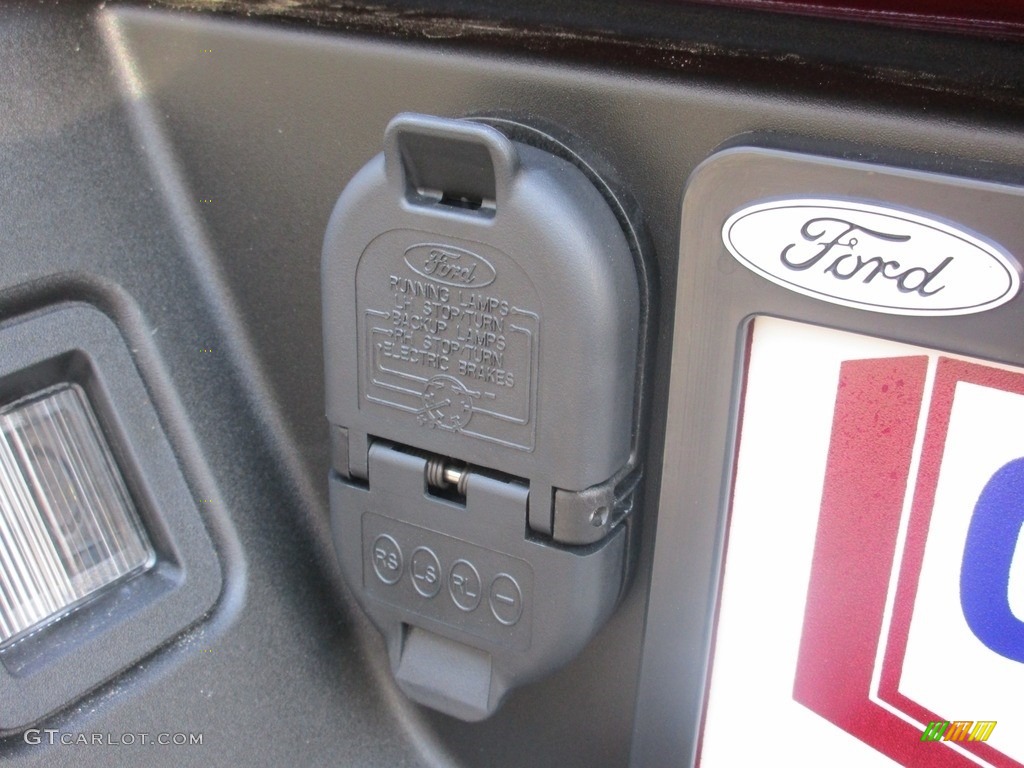 2016 F150 XLT SuperCrew 4x4 - Ruby Red / Medium Earth Gray photo #7