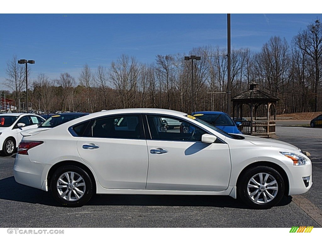 2014 Altima 2.5 S - Pearl White / Charcoal photo #2