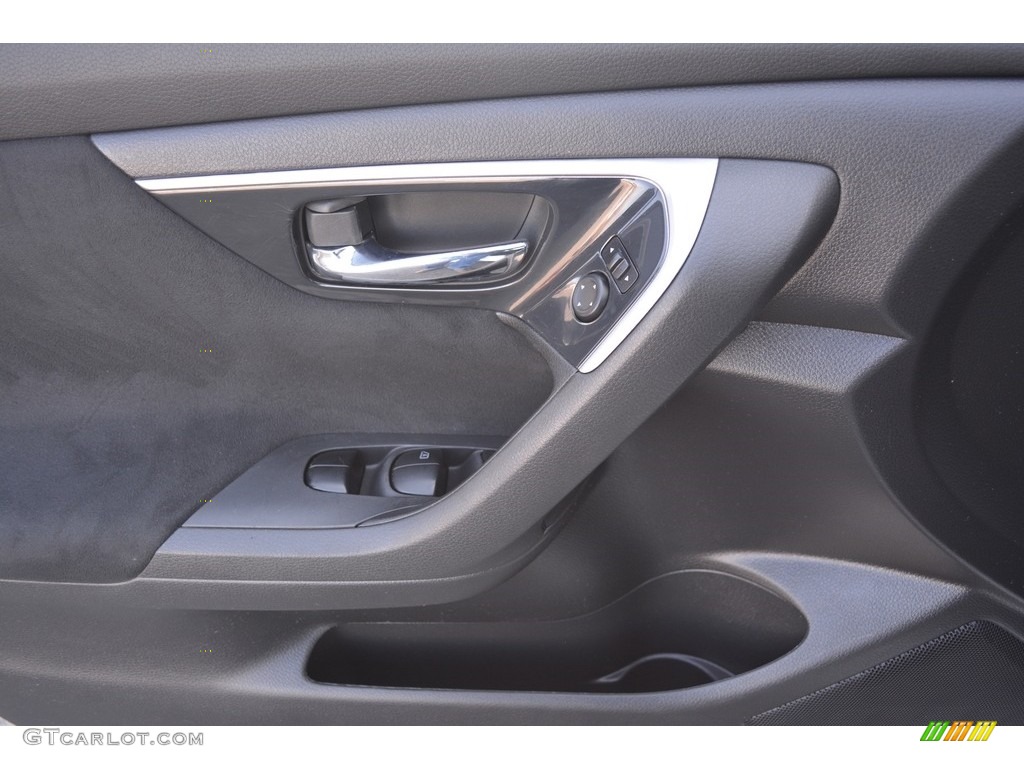 2014 Altima 2.5 S - Pearl White / Charcoal photo #8