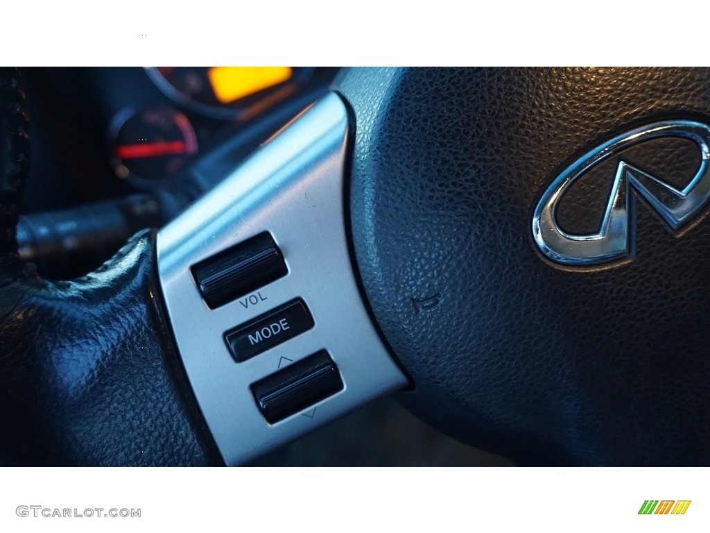 2005 FX 35 AWD - Beryllium 16 / Graphite photo #17