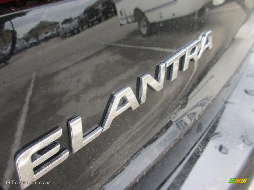 2017 Elantra Limited - Black / Gray photo #5