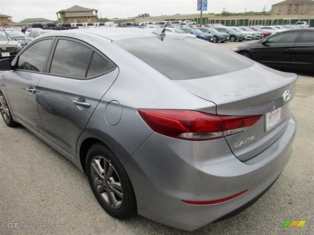 2017 Elantra SE - Gray / Gray photo #4