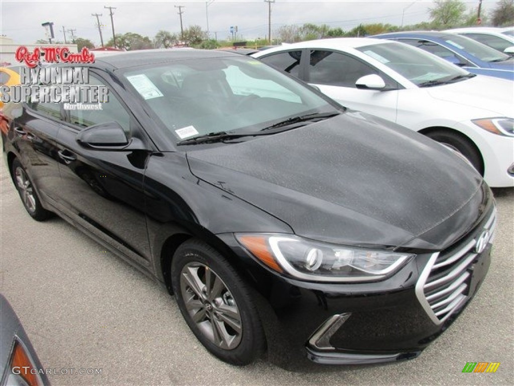 2017 Elantra SE - Black / Gray photo #1