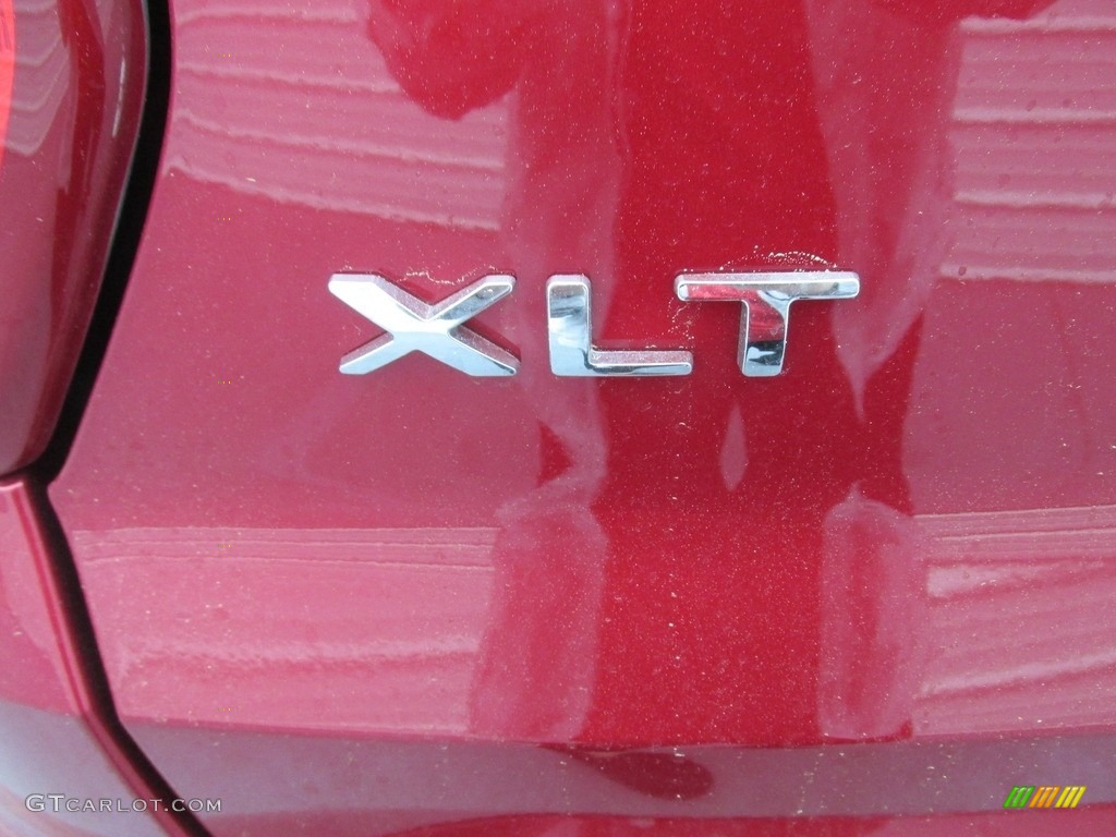 2016 Explorer XLT - Ruby Red Metallic Tri-Coat / Ebony Black photo #13