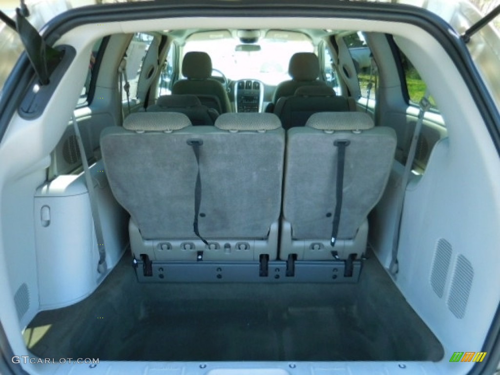 2007 Town & Country Touring - Linen Gold Metallic / Dark Khaki/Light Graystone photo #8