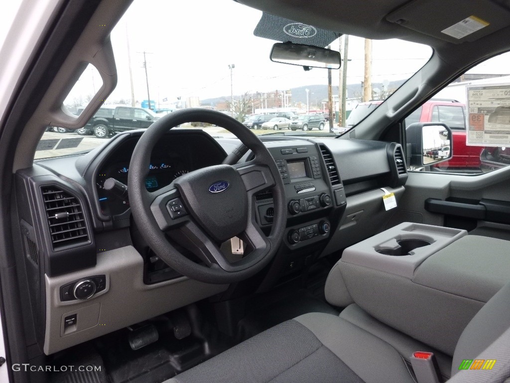 2016 F150 XL Regular Cab - Oxford White / Medium Earth Gray photo #14