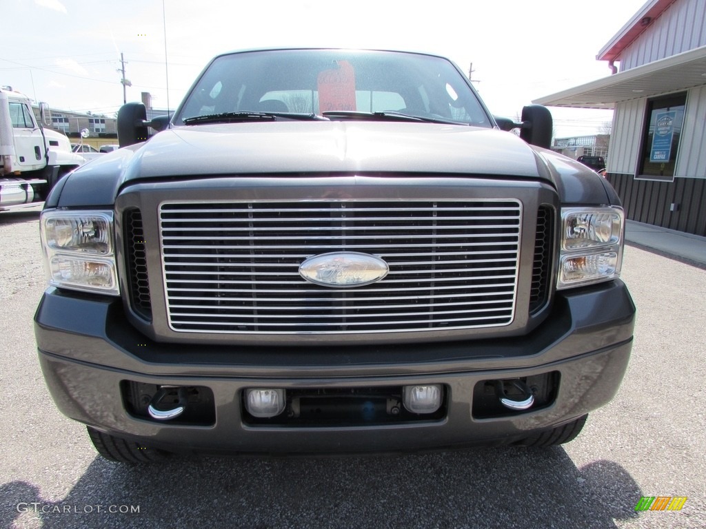 2006 F250 Super Duty Harley Davidson Crew Cab 4x4 - Dark Shadow Gray Metallic / Black photo #3