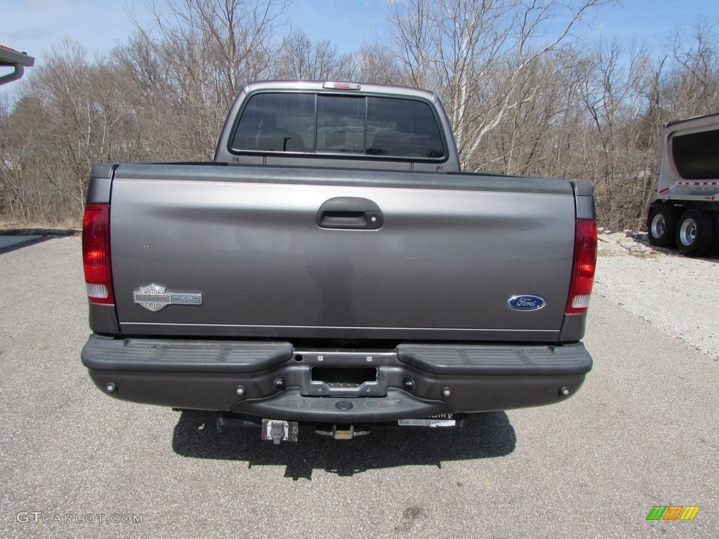 2006 F250 Super Duty Harley Davidson Crew Cab 4x4 - Dark Shadow Gray Metallic / Black photo #4