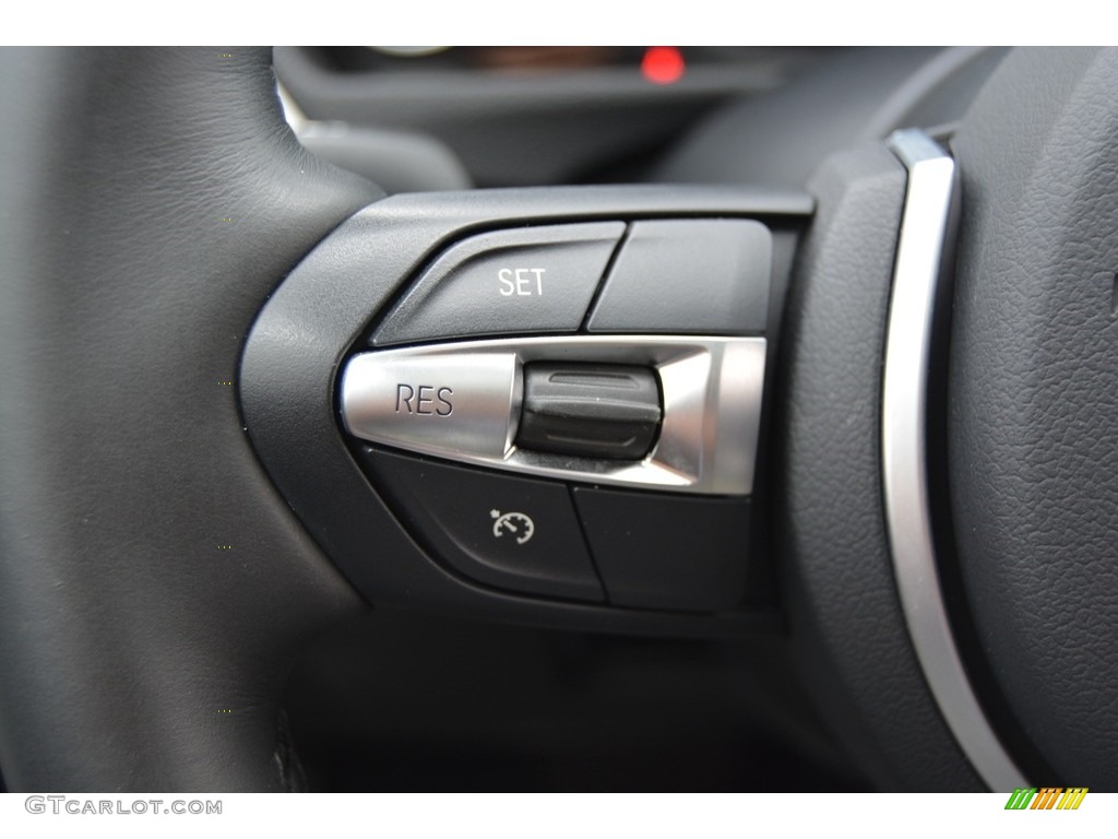 2016 3 Series 320i xDrive Sedan - Alpine White / Black photo #19
