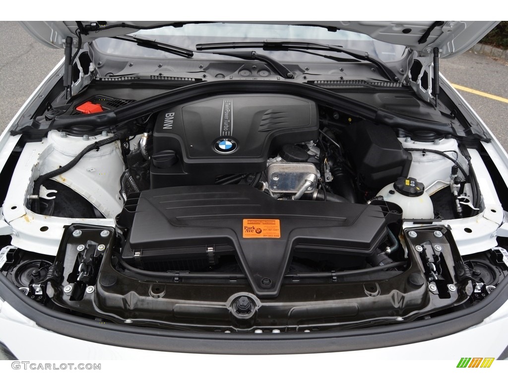 2016 3 Series 320i xDrive Sedan - Alpine White / Black photo #30