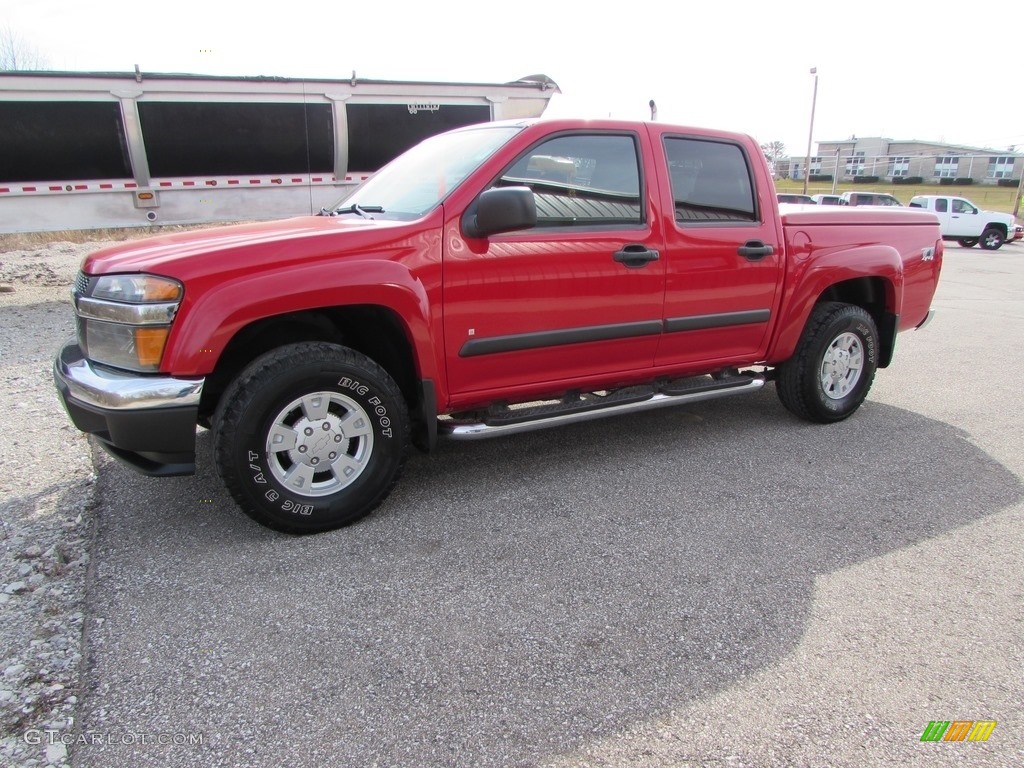 2006 Colorado LT Crew Cab 4x4 - Victory Red / Very Dark Pewter photo #8