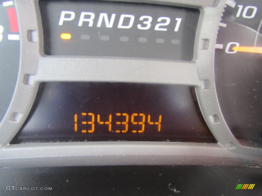 2006 Colorado LT Crew Cab 4x4 - Victory Red / Very Dark Pewter photo #24