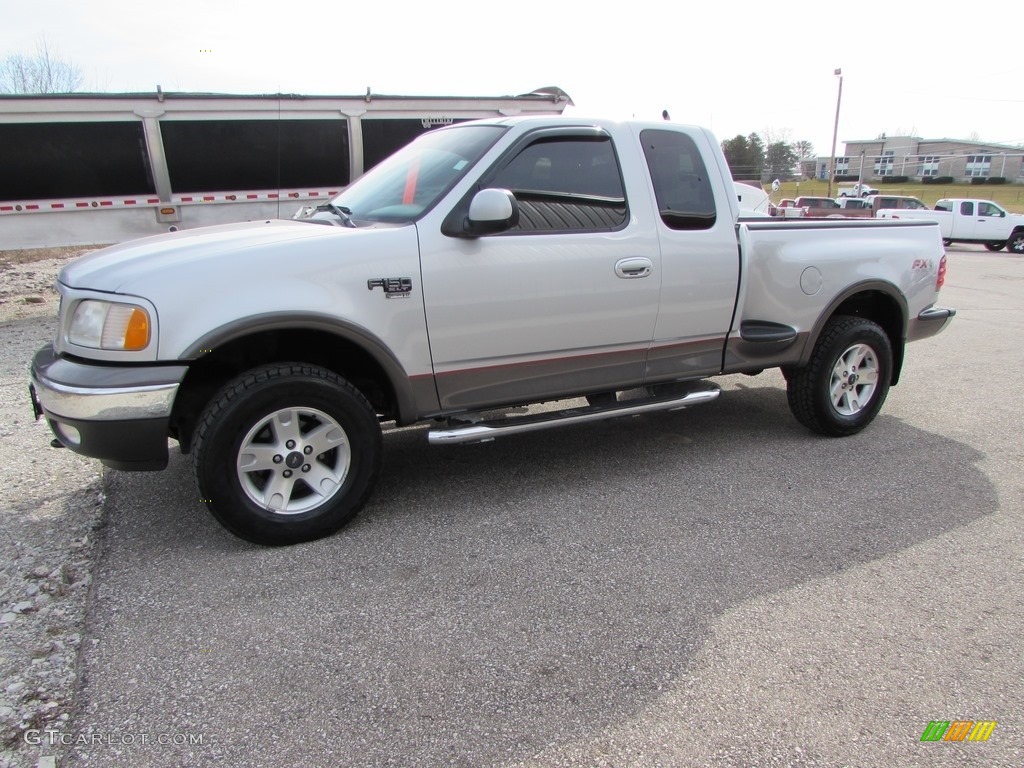 2003 F150 XLT SuperCab 4x4 - Silver Metallic / Dark Graphite Grey photo #8