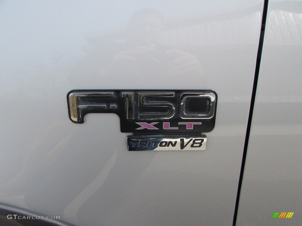 2003 F150 XLT SuperCab 4x4 - Silver Metallic / Dark Graphite Grey photo #11