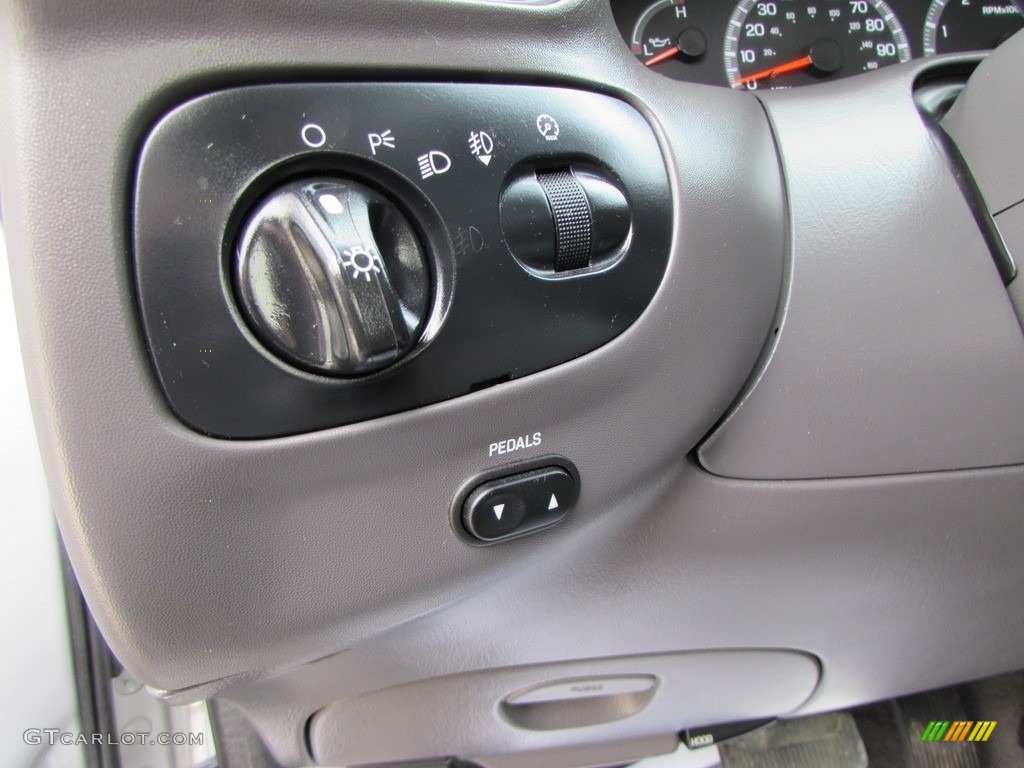 2003 F150 XLT SuperCab 4x4 - Silver Metallic / Dark Graphite Grey photo #25