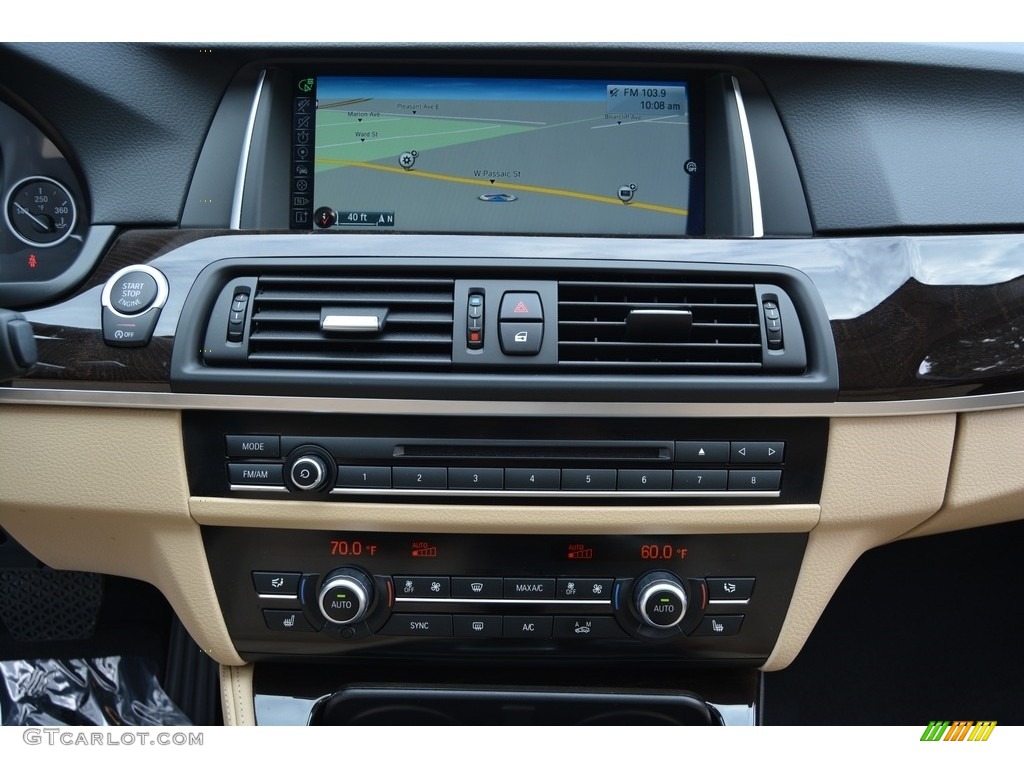2016 BMW 5 Series 535i xDrive Sedan Controls Photo #111377440