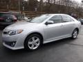 Classic Silver Metallic - Camry SE Photo No. 3