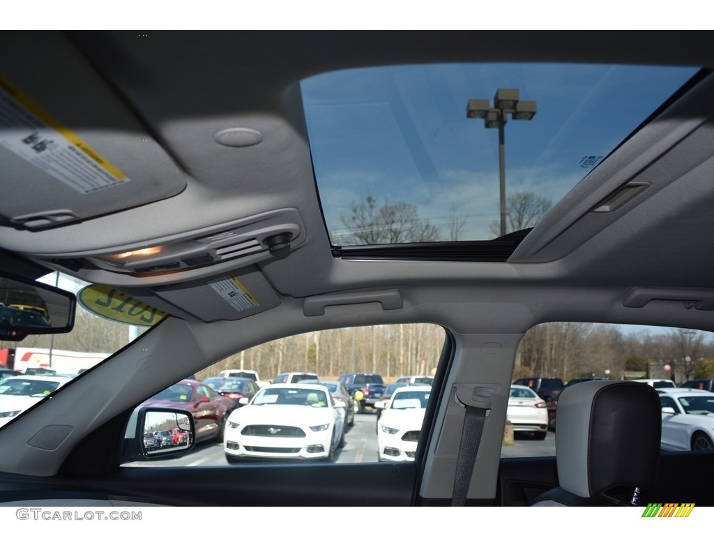 2012 Equinox LT - Summit White / Light Titanium/Jet Black photo #11