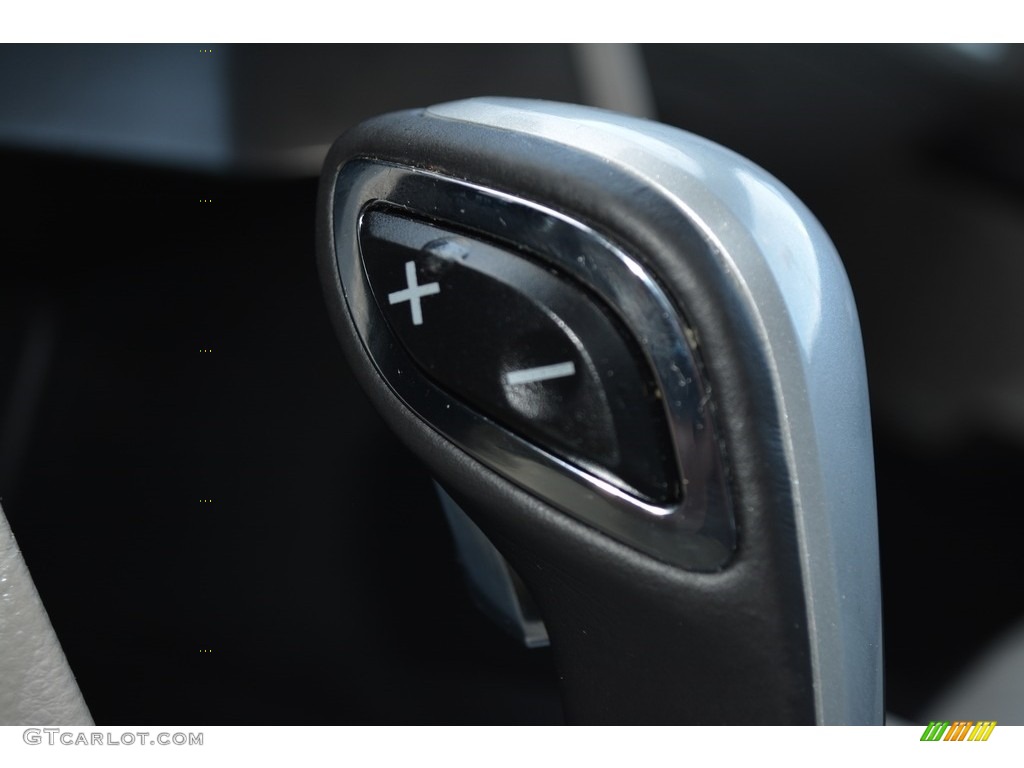 2012 Equinox LT - Summit White / Light Titanium/Jet Black photo #21