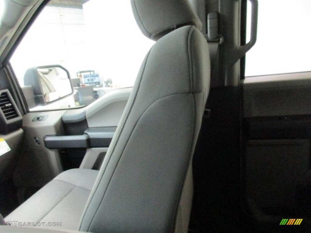 2016 F150 XL SuperCrew 4x4 - Oxford White / Medium Earth Gray photo #16