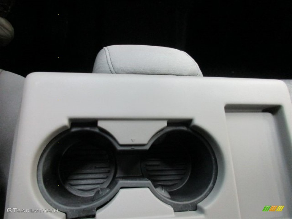 2016 F150 XL SuperCrew 4x4 - Oxford White / Medium Earth Gray photo #23