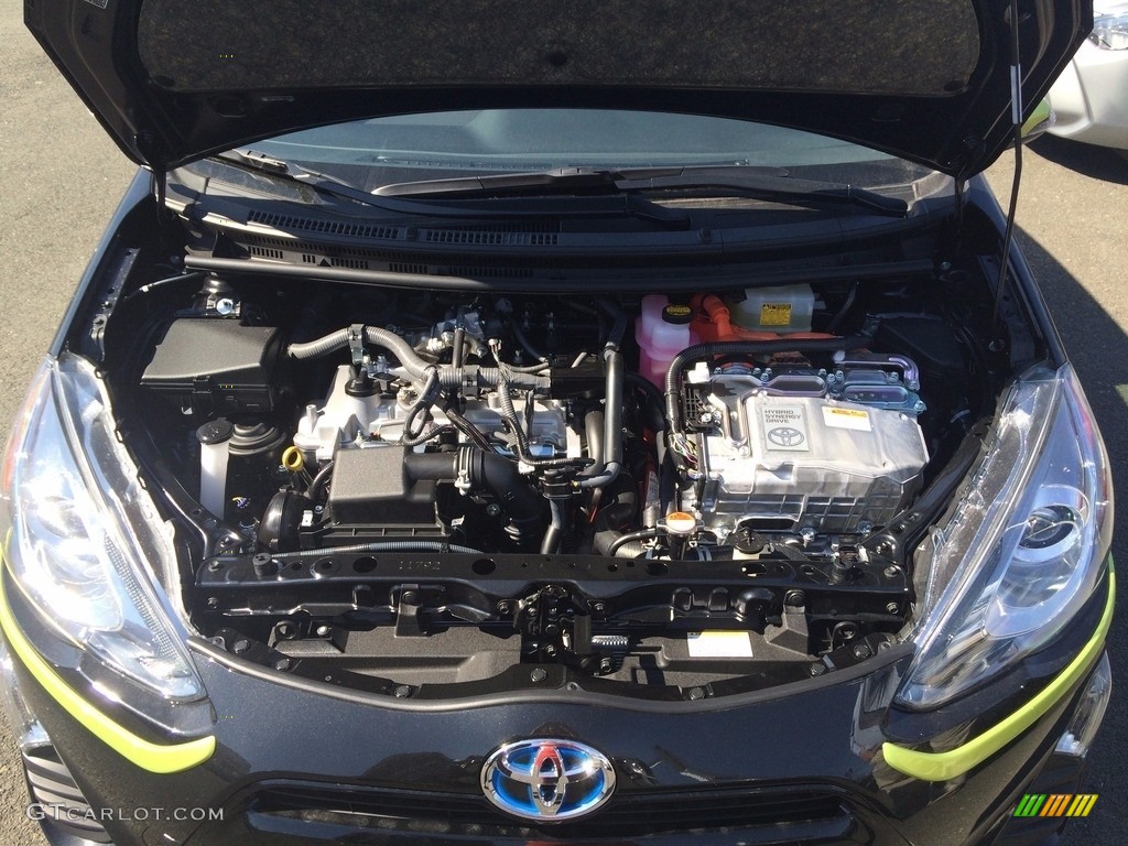 2016 Prius c Special Edition - Black Sand Pearl / Black photo #6