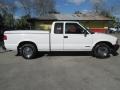 2002 Summit White Chevrolet S10 LS Extended Cab  photo #2
